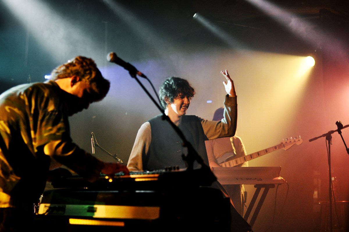 Rocknfool tweet media