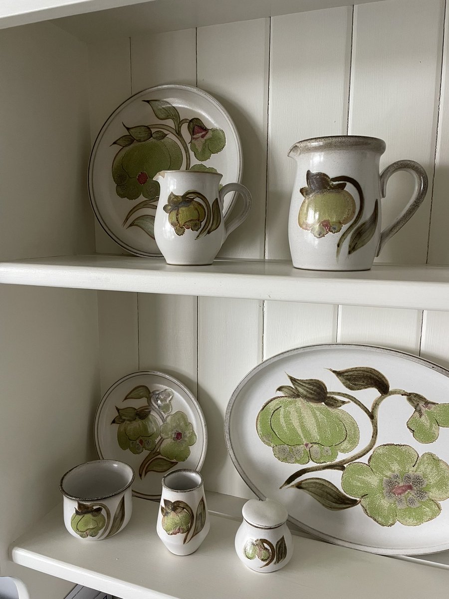 DarbyshireAdele's tweet image. Part of my much loved &amp;amp; treasured @denbypottery Troubadour collection started in 1979 &amp;amp; still used every day - so sad company going into receivership #denby