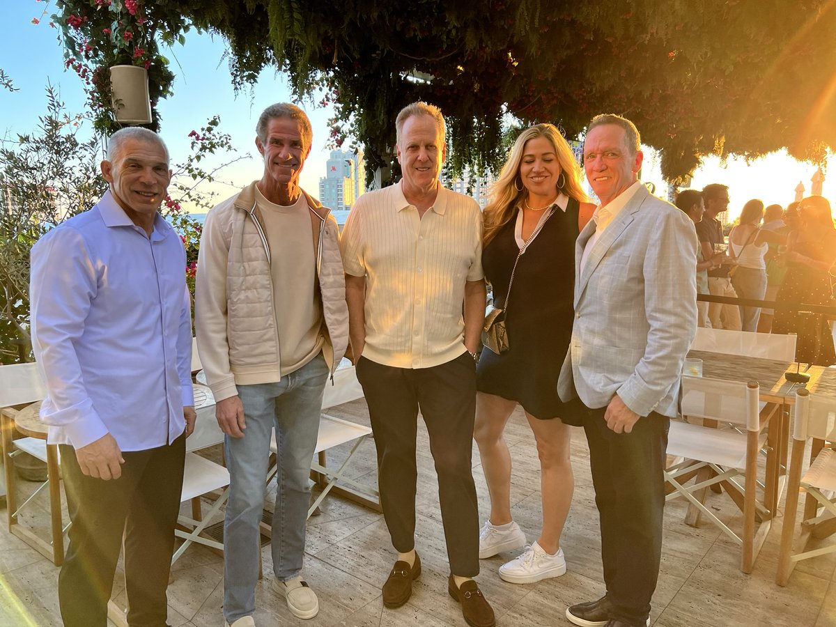 Michael Kay tweet media