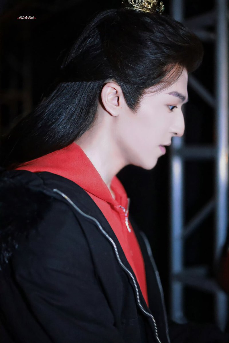 WinterBear_0's tweet photo. ผมยาวที่ทุกคนรอคอย จางเย่วหุย หนุ่มธงแดง แต่รักเธอคนเดียว มาแล้วครับ 

@patrick_pppat 
#DancingWithTheTide #แพทริค
#ZhangYuehui #何不同舟渡 https://t.co/pxIiXX0e20
