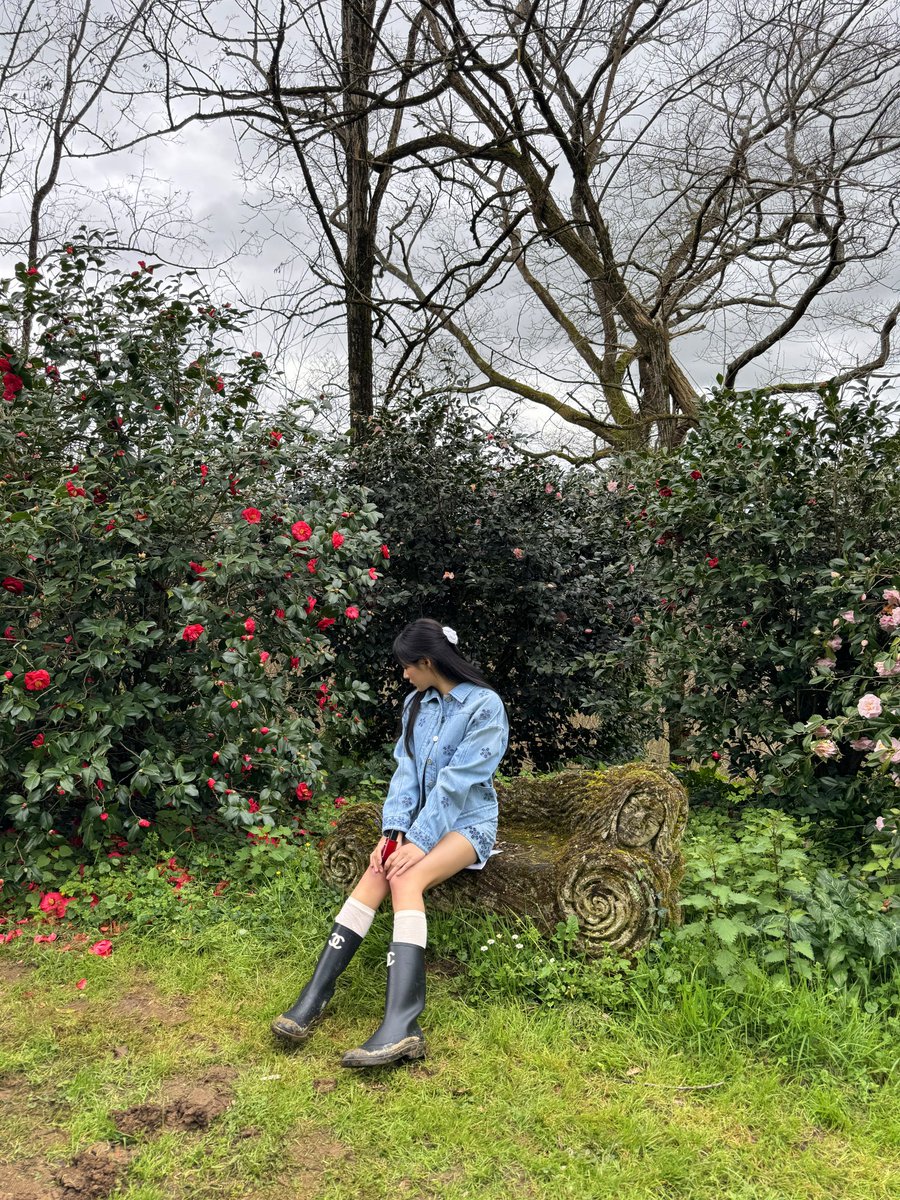 n년전 오늘의 민지 tweet media