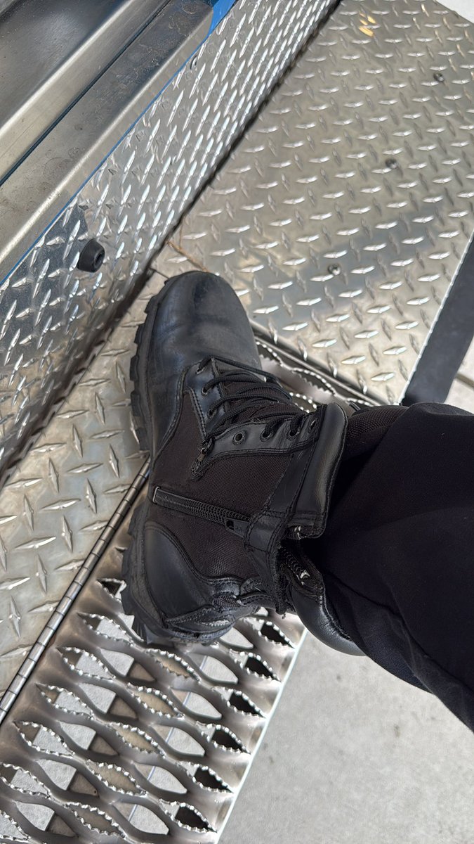 FindomDrew tweet media