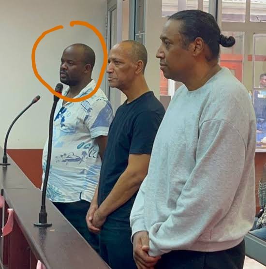 Suspended Border Cop Who Accused KZN Police Commissioner General Nhlanhla Mkhwanazi of Torture, Was Allegedly Working With Alleged Mozambican Kidnapping Kingpin Nangy

Suspended SAPS sergeant Samkeliso Mlotshwa recently testified before Parliament's Ad Hoc Committee, accusing