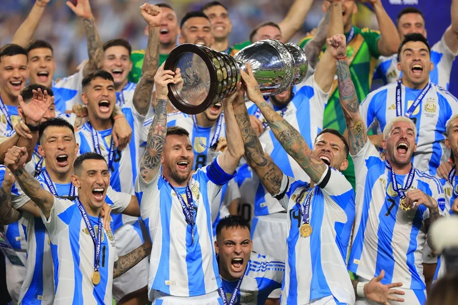 tunota_com's tweet image. 🔴 ¡Cancelada oficialmente!
La UEFA anunció la cancelación de la #Finalíssima que debía enfrentar a Selección de #España, campeona de la #UEFAEurocopa2024, y su similar de #Argentina, ganadora de la #CopaAmérica2024.

El organismo explicó a través de un comunicado oficial que el