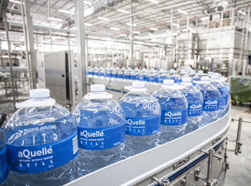 Beyond the church, the KwaSizabantu Mission in KZN is a massive economic engine and a primary employer in Kranskop. 🇿🇦

​Key Church-Owned Businesses:

💧 aQuellé: Leading bottled water &amp; drinks
🌶️🥑🍅🍇🍓 Emseni Farming: Major hydroponic &amp; avocado estates
🥛 Bonlé: Dairy, milk,