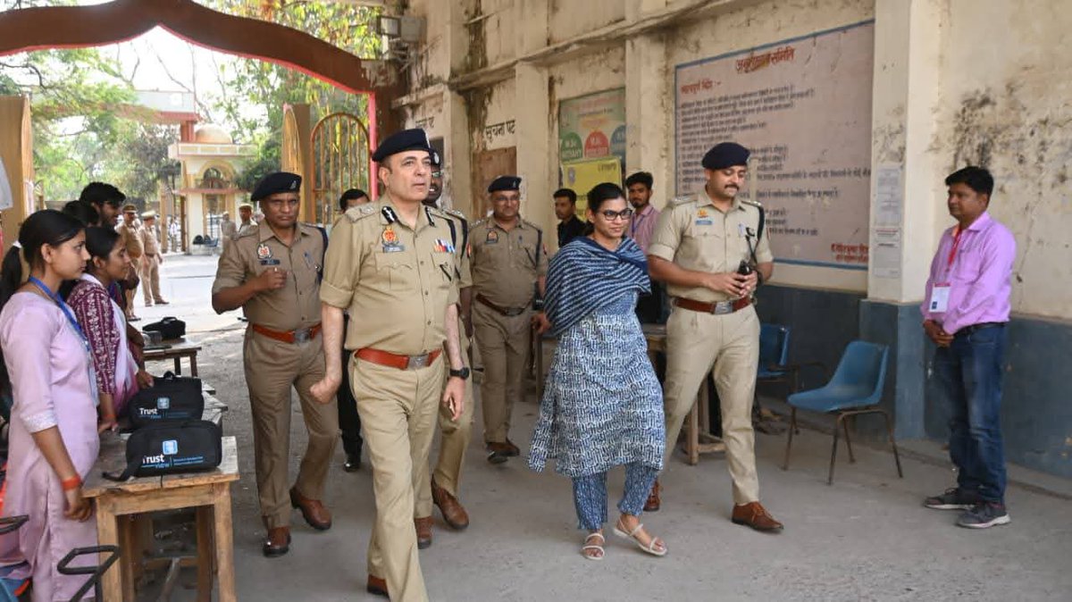 DM / DEO Banda tweet media