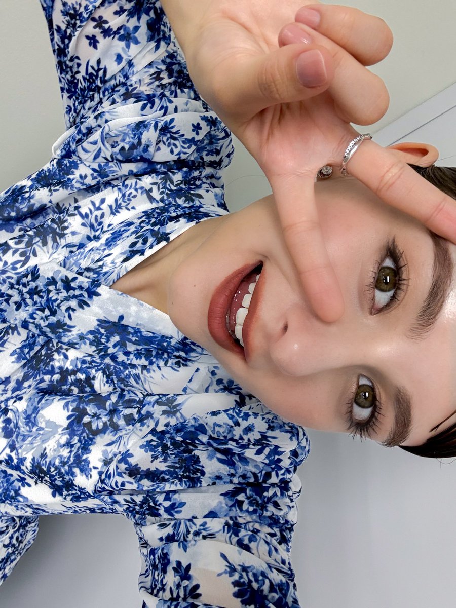 嵐 莉菜 tweet media