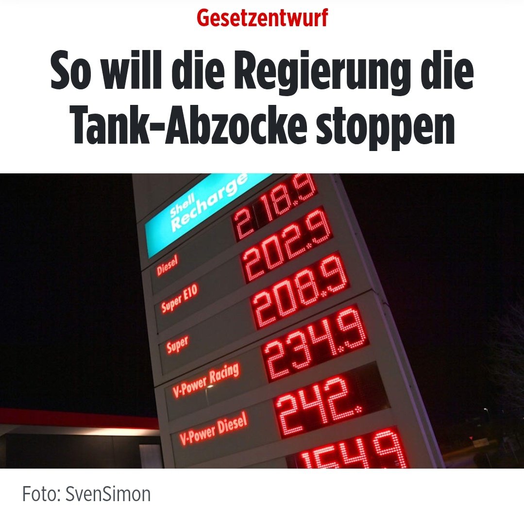 😎lly-Land🎗 tweet media