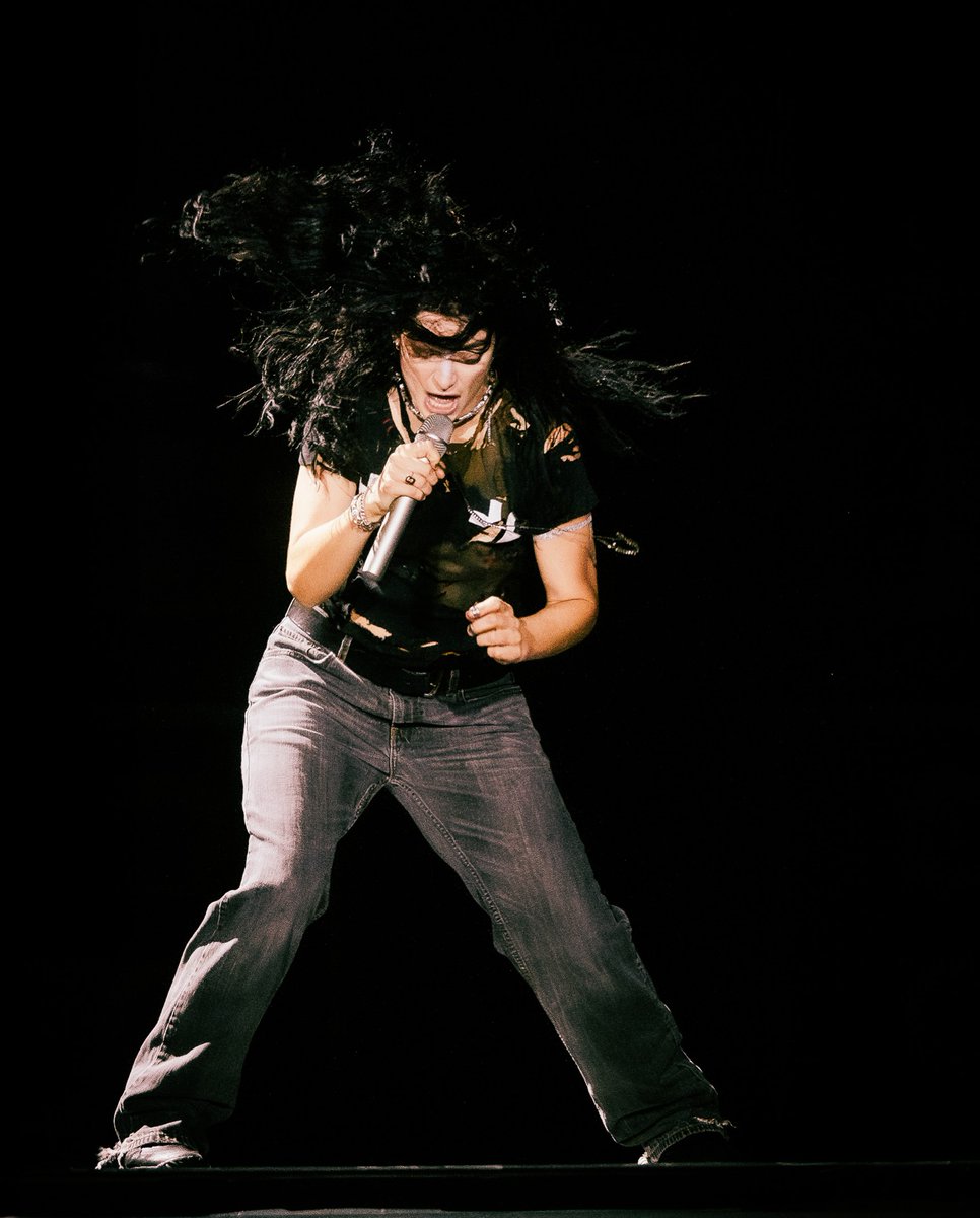 Lorde_fix's tweet image. Last night at Lollapalooza, by photographer Claudio Escalona for Zumbido Chile. #lorde #UltrasoundWorldTour