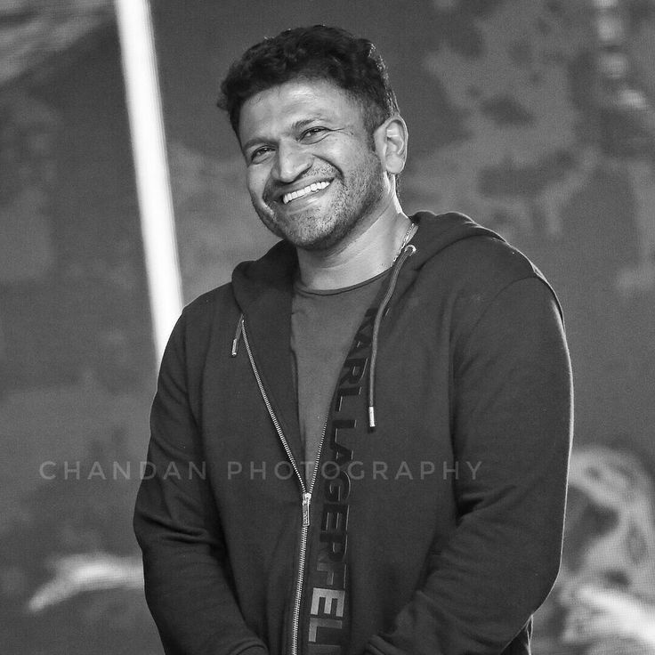 Appu may have left this world,
but he never left our hearts.

A hero on screen, a legend in life, and
an emotion forever.❤️‍🩹
#DrPuneethRajKumar 👑  #AkashReRelease