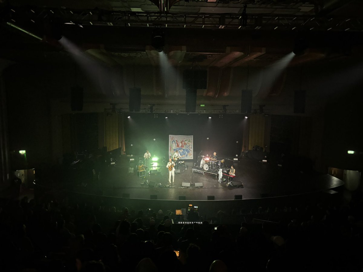 Leo Gibbons tweet media