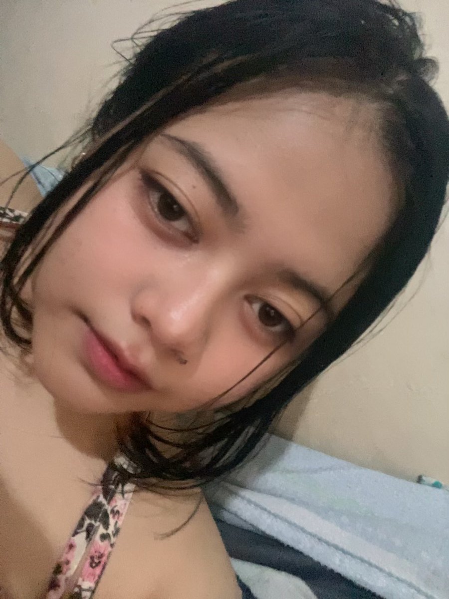 lili yang aslii || ‘03s || bkan faker anj tweet media