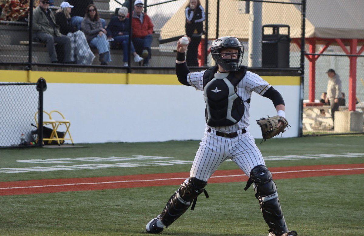 Roger Bacon Baseball tweet media