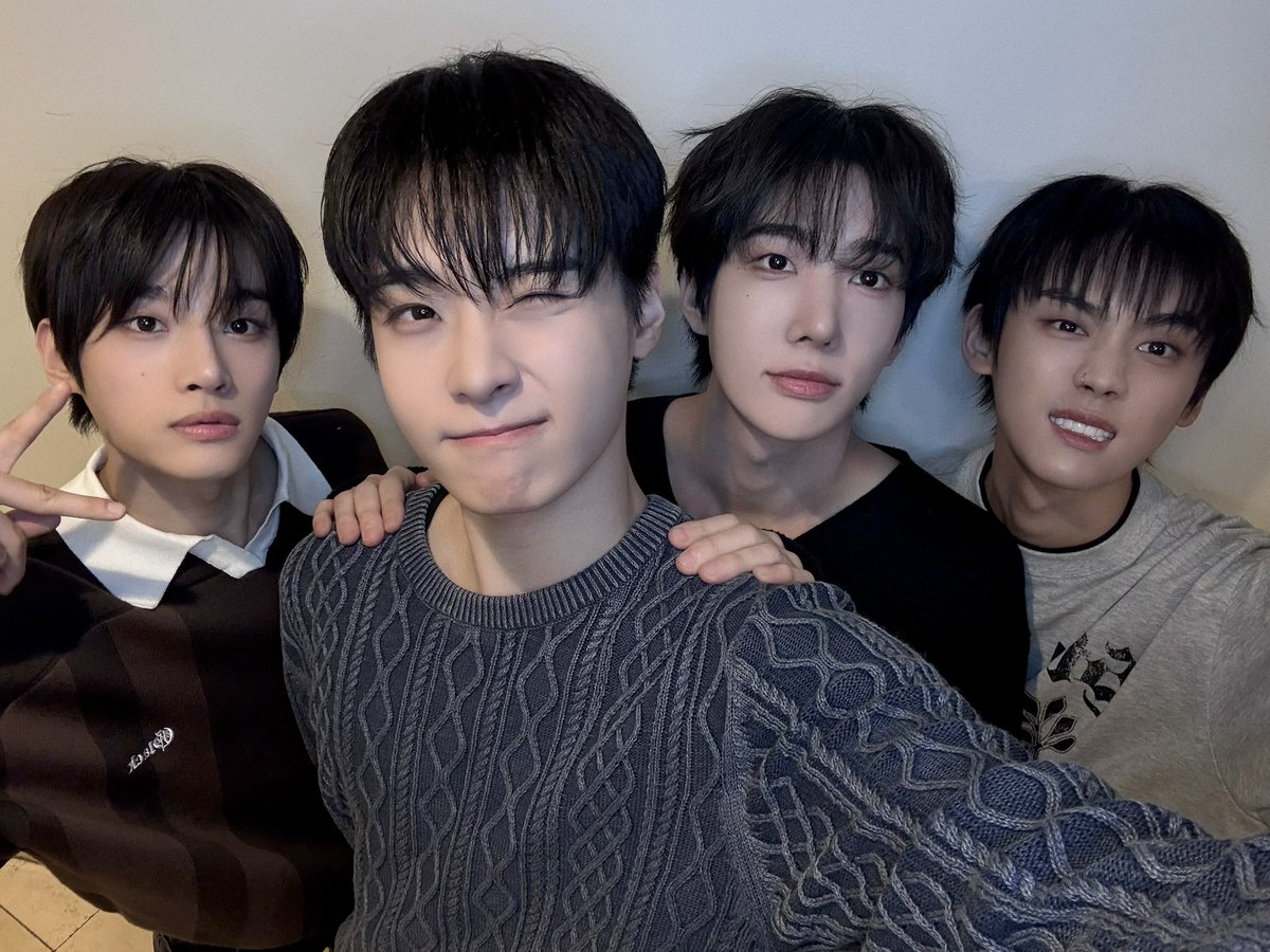 ONE PACT tweet media