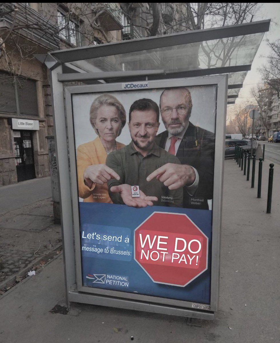 SororInimicorum's tweet photo. All over Hungary: No more European π°for Zelensky! #Ukraine #UkraineIsToast πΊπ¦π·πΊπ¦π·>> π₯πΊπ¦π₯πΊπ¦ #ZelenskyWarCriminal https://t.co/OnVpDyiFdg