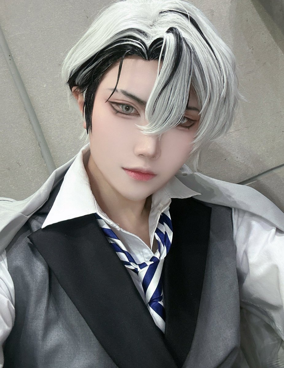 cos / bvln 

『Unbreakable』