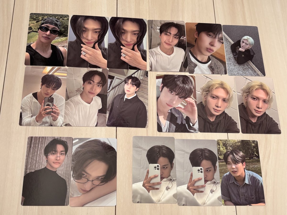 99oo97's tweet photo. ATEEZ アチズ FC特典　ユニバ特典
GOLDEN HOUR : Part.4 トレカ　交換

【譲】ソンファ・ユノ・ヨサン・ミンギ・ジョンホ

【求】同種ウヨン

条件の合う方dm or リプお願い致します。 https://t.co/4epD9YUia9