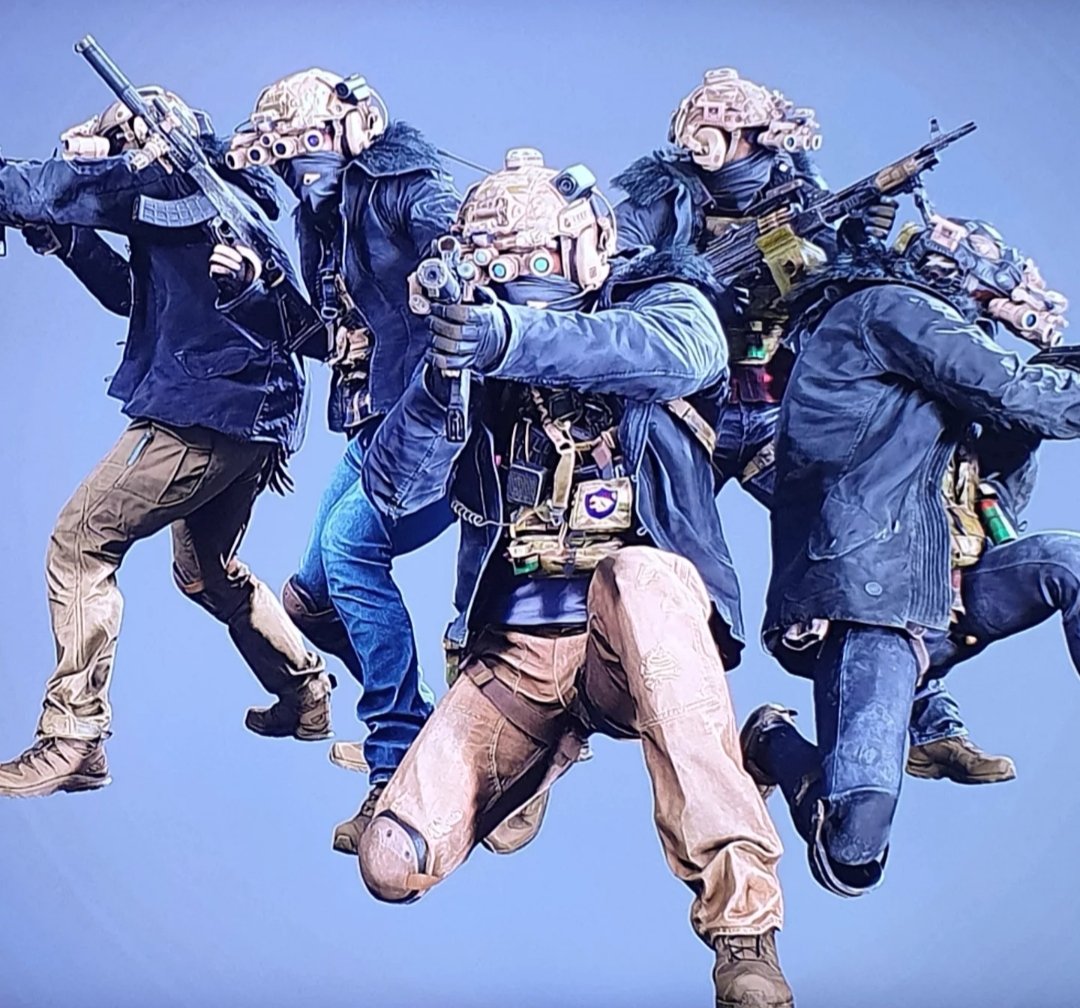 ResidentEvilCrafts tweet media