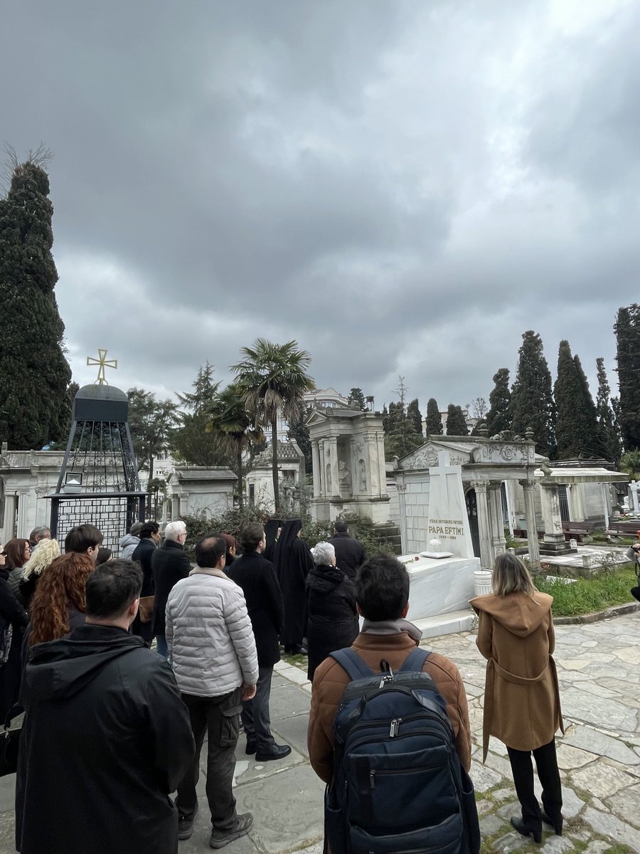 BTOP_1922's tweet photo. Vefatının 58. yıl dönümünde, Bağımsız Türk Ortodoks Patrikhanesi’nin kurucusu Papa Eftim’i mezarı başında dualarla andık.

Milli Mücadele kahramanı, Türk oğlu Türk Papa Eftim’in aziz ruhu şad olsun. https://t.co/XdvHpO7aqR