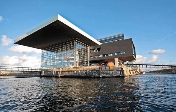 Karel Burger Dirven tweet media