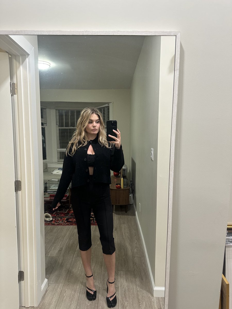 Dasha Bond | NYC & SF Temptress tweet media