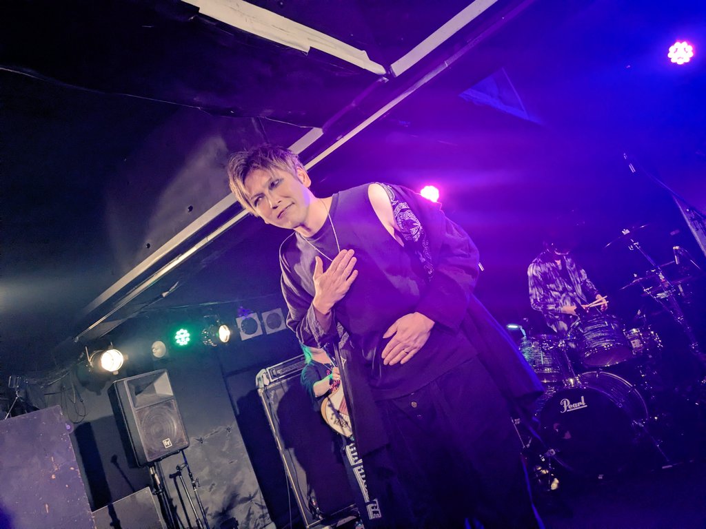 水無月 葵@3/8clever sound 1993 tweet media