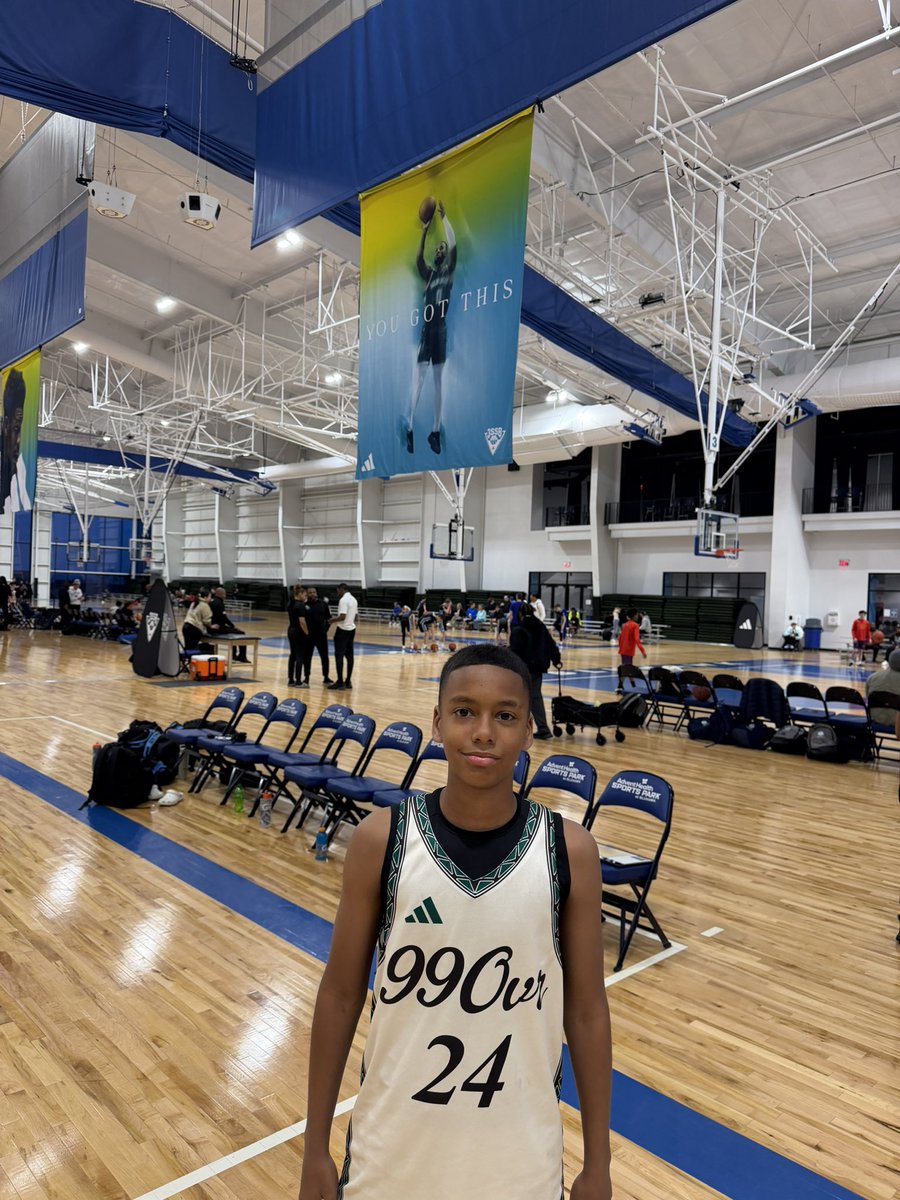 scopescouting's tweet photo. 2032 Aaron Rodriguez | Guard | 99OVR

Crafty guard who plays with strong pace and control. Uses his handle to create space and keep defenders off balance. Shows good vision finding teammates and pushing the tempo. As his scoring consistency continues to grow, his offensive presence will become even more impactful.

@Jr3SSB
@99OVRbball 
#Jr3SSBSouth
#ScopeScouting