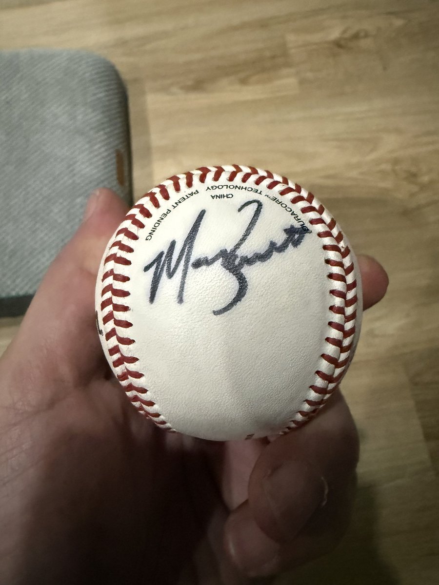 Et_Cards tweet media