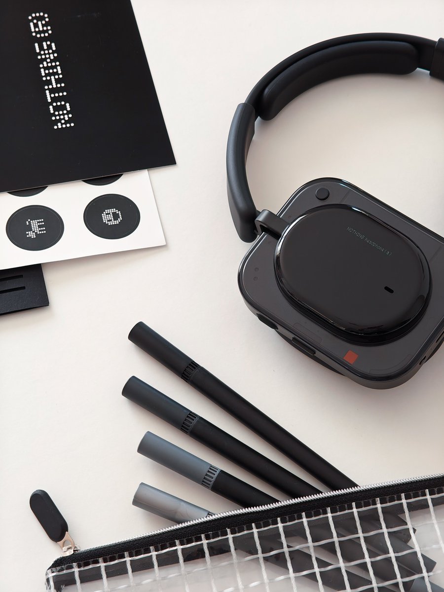 DerrenGoneDigital tweet media