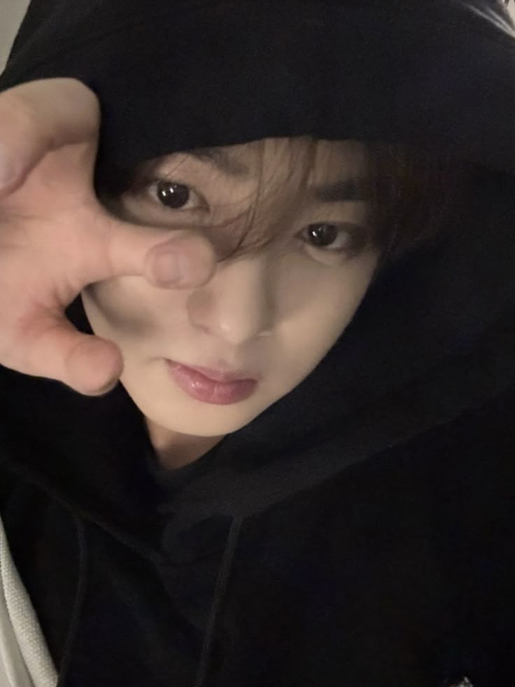 qiqi 𝜗𝜚 ࣪˖ ִ ( 0/10kg ) tweet media