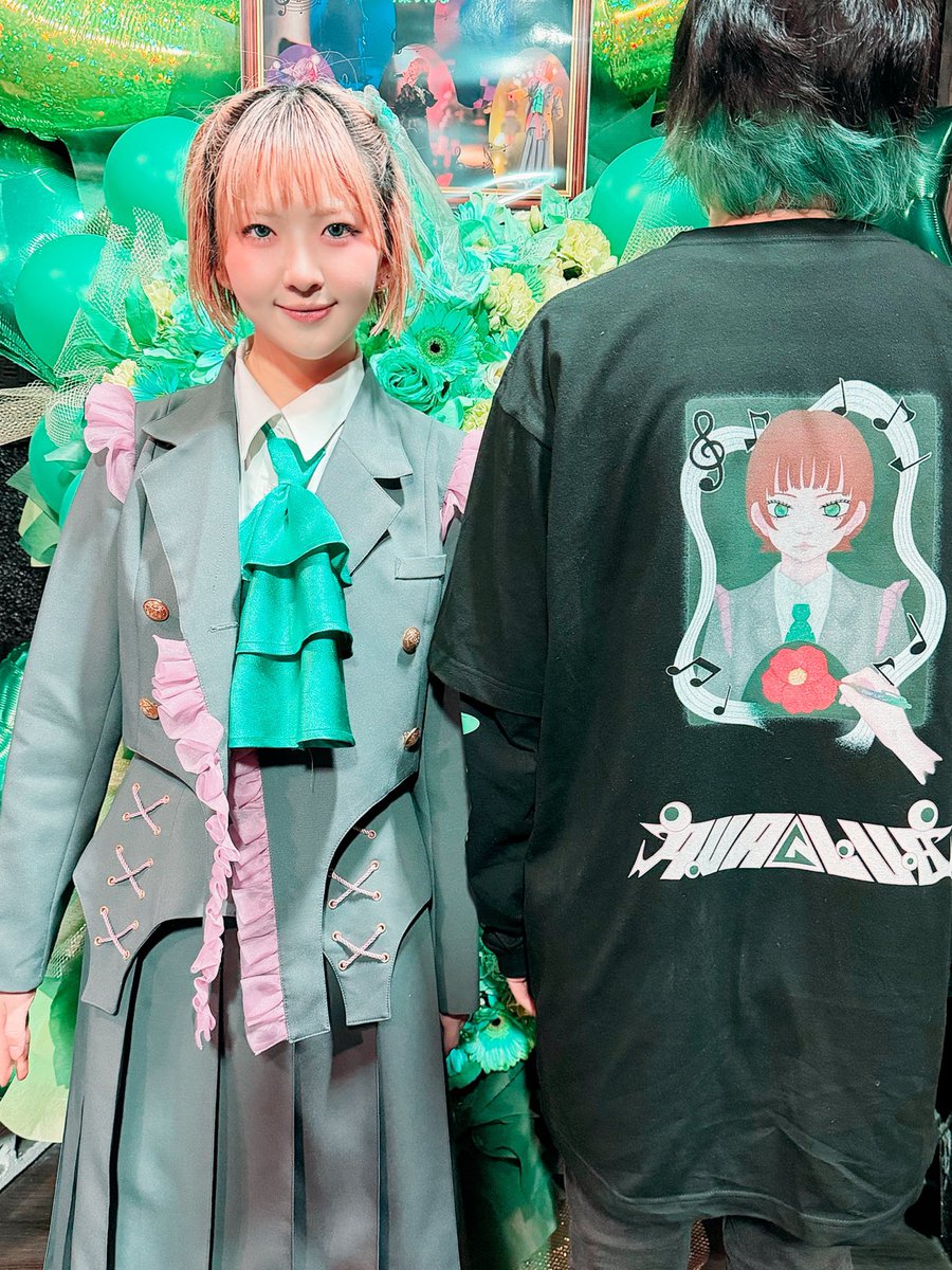 背中に背負えて光栄です！