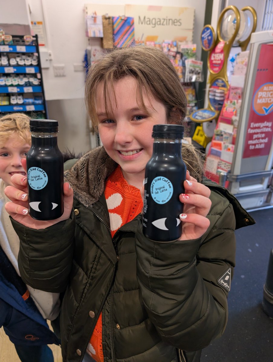 DeeFitzCann's tweet photo. @willne Visiting Liverpool from Ireland and made a specific pilgrimage to find a Rodd's coffee. Huge fan! Delighted with herself! 🤗 https://t.co/FivLhLj9qr