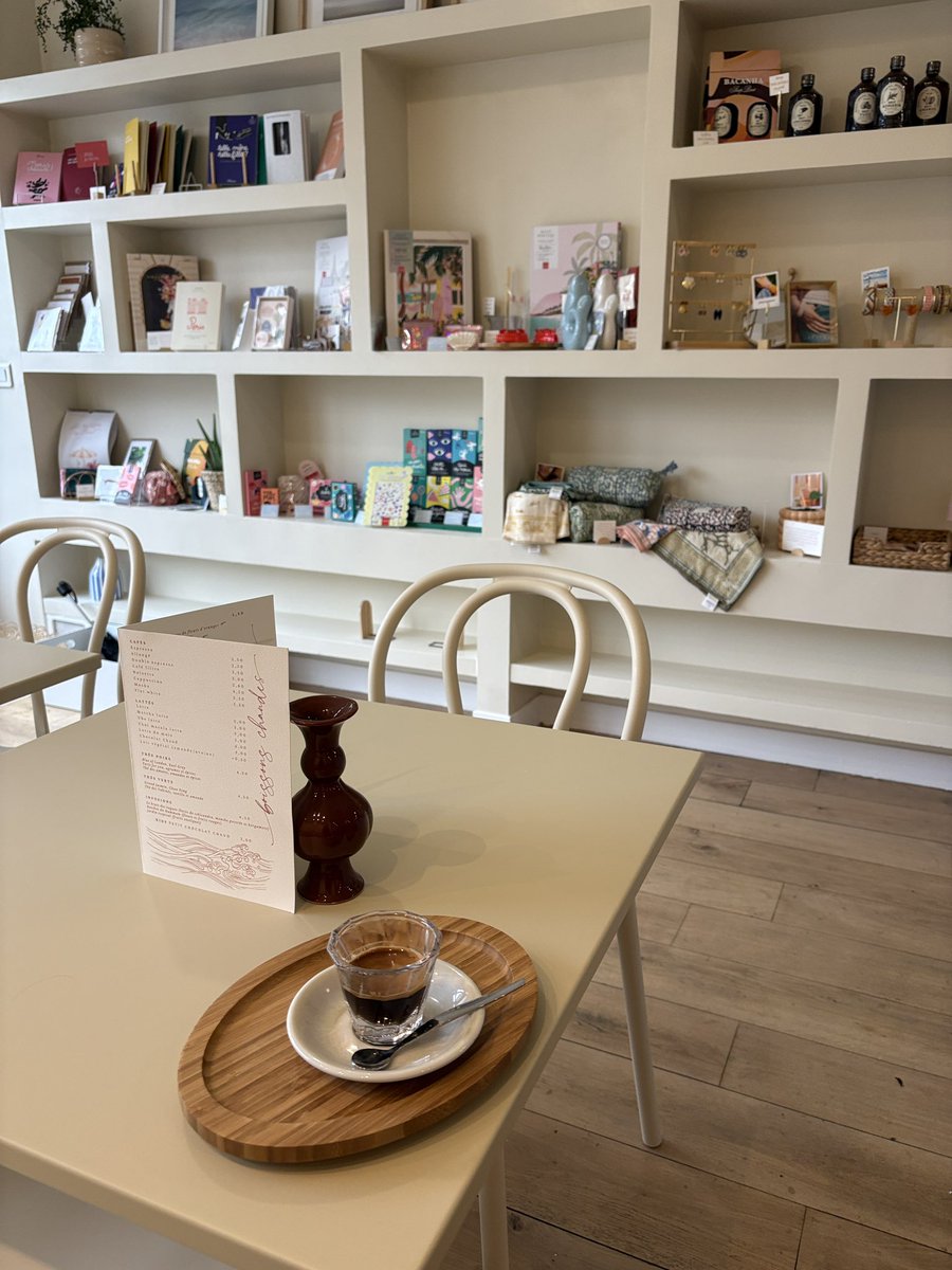 Les Tasters tweet media