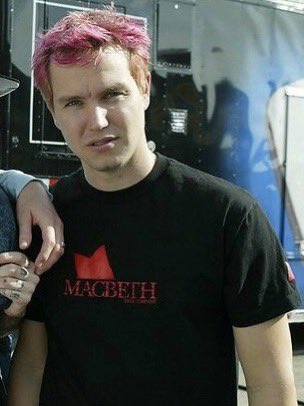 semihourly mark hoppus tweet media