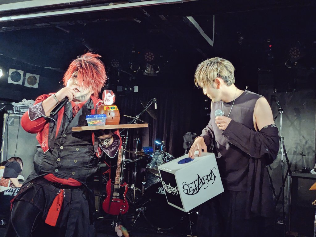 水無月 葵@3/8clever sound 1993 tweet media