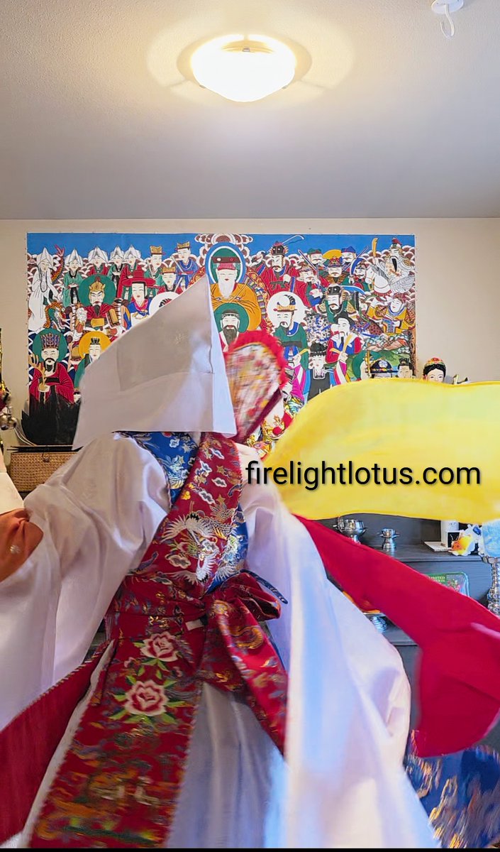 Mudang Mi tweet media