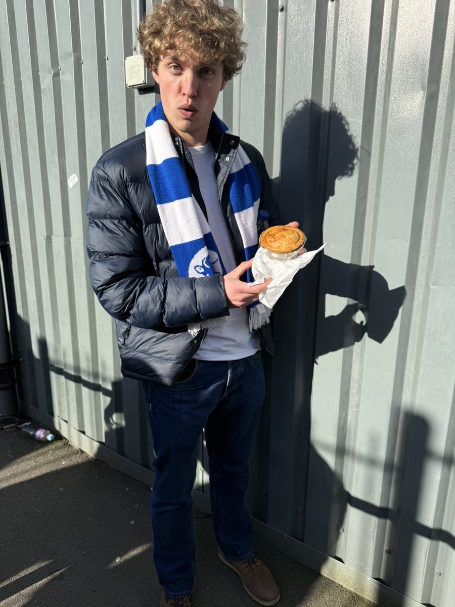 RJs Pies tweet media