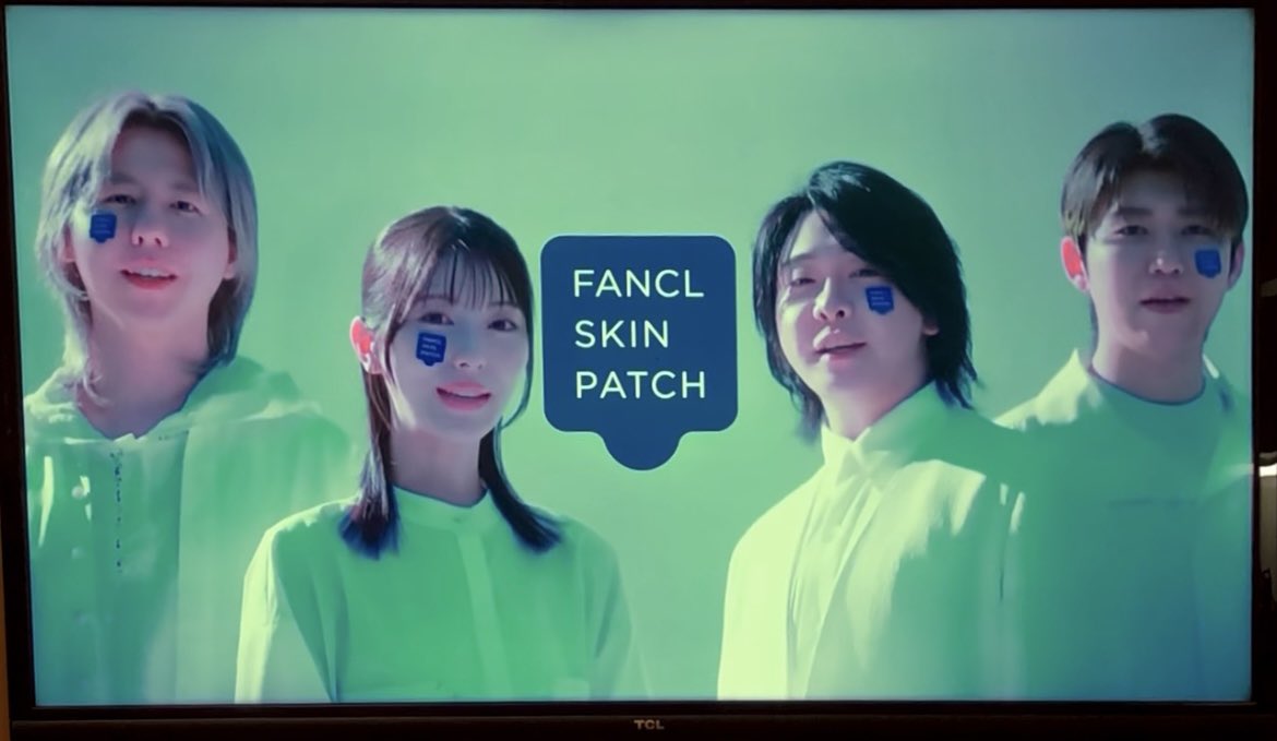 Bekko24Akitto1's tweet photo. やっと、このCM見れた!
#FANCL
#SKINPATCH
#ミセスグリーンアップル https://t.co/8xhRs2UCZJ