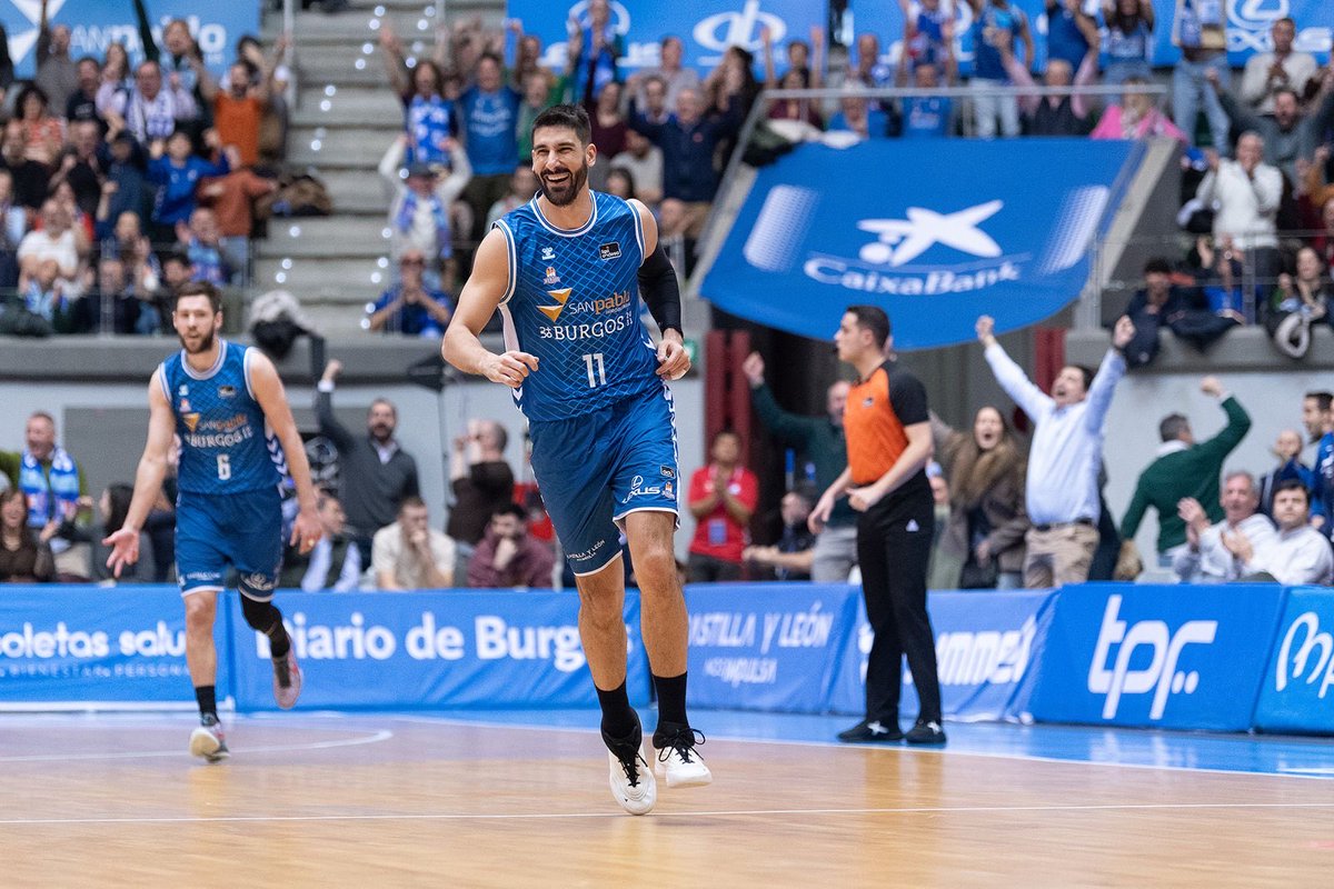 dani diez tweet media