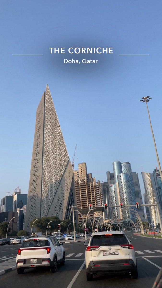 قطر العز لا هبّت رياح المواقف
تبقى ثابته مثل الجبال الرواسي 🇶🇦