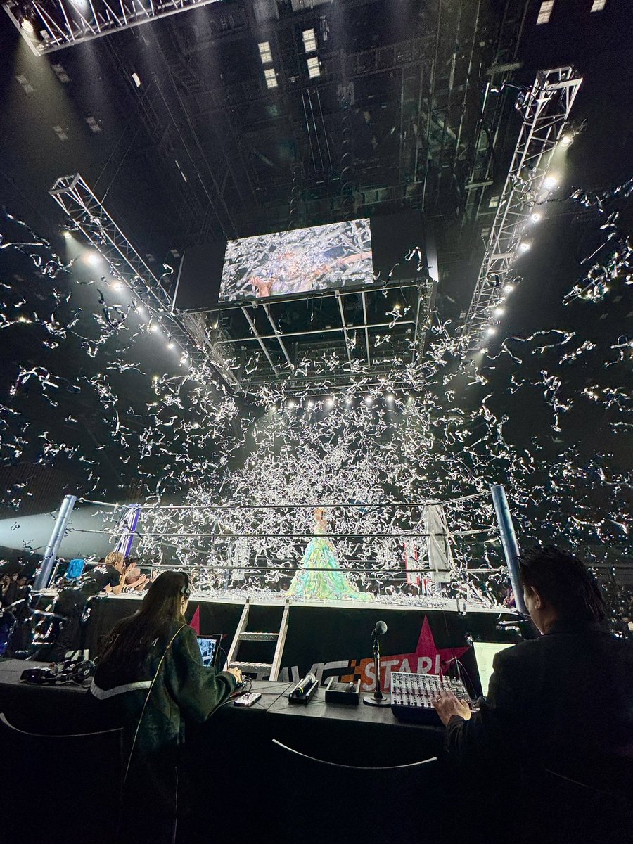 Frank Howley 🌹 tweet media