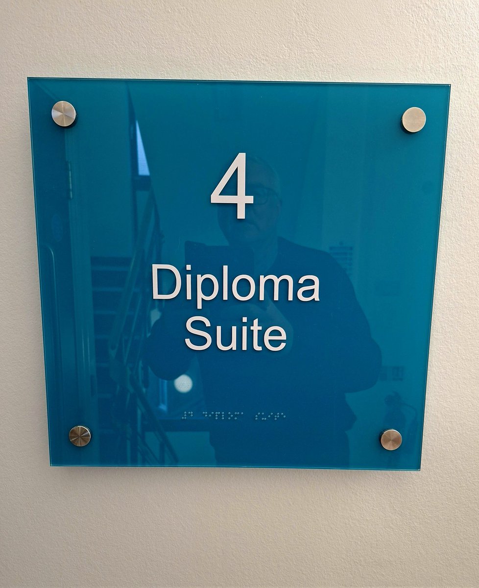 Michael R. Goss tweet media