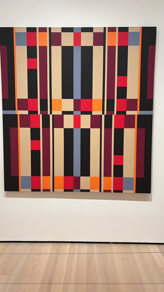 Laura Gil tweet media