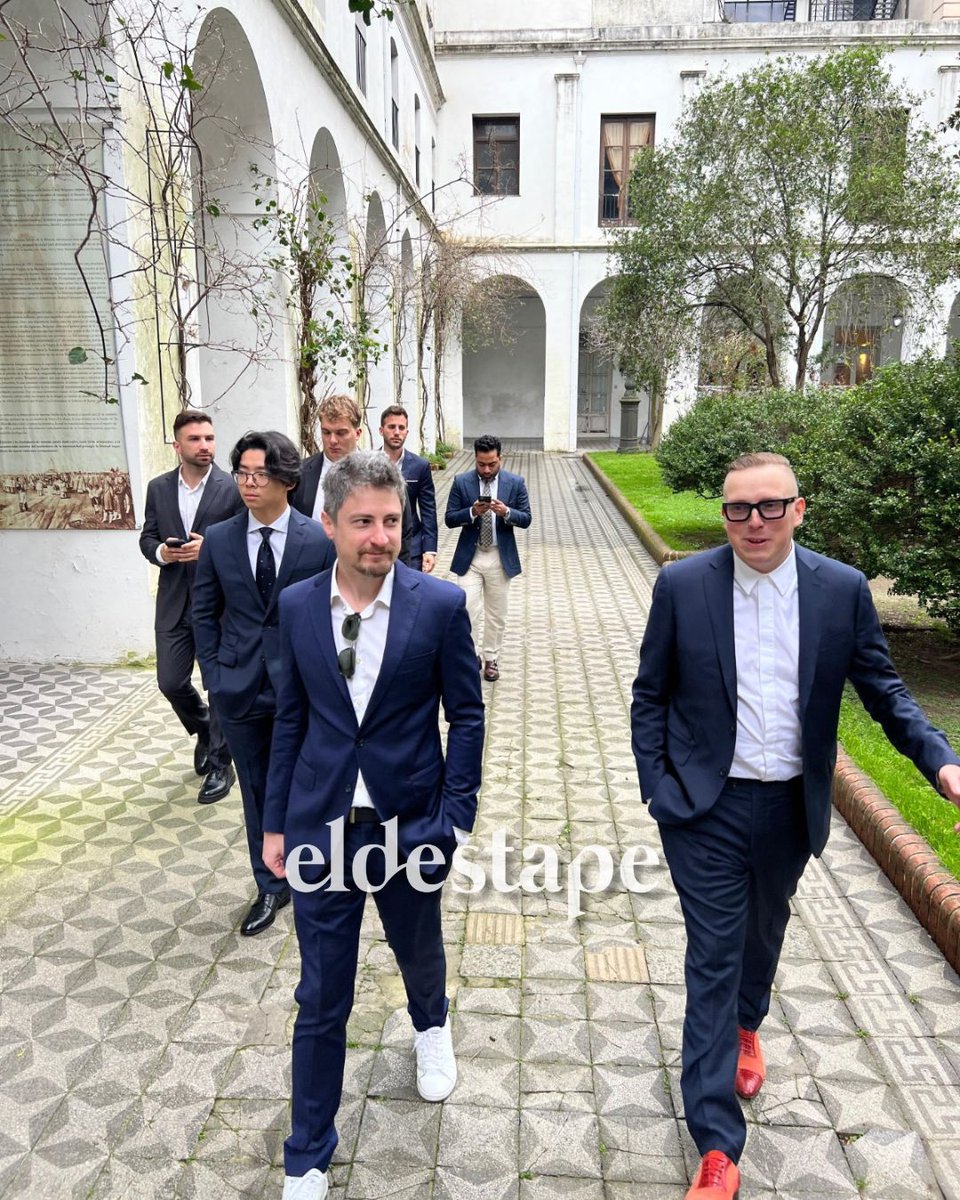 eldestapeweb's tweet photo. 🔴Caso $LIBRA: las fotos del operador Mauricio Novelli junto a Javier Milei y su hermana Karina. 

También, en su visita a la Casa Rosada y acompañando a Hayden Davis en Buenos Aires 📸👇