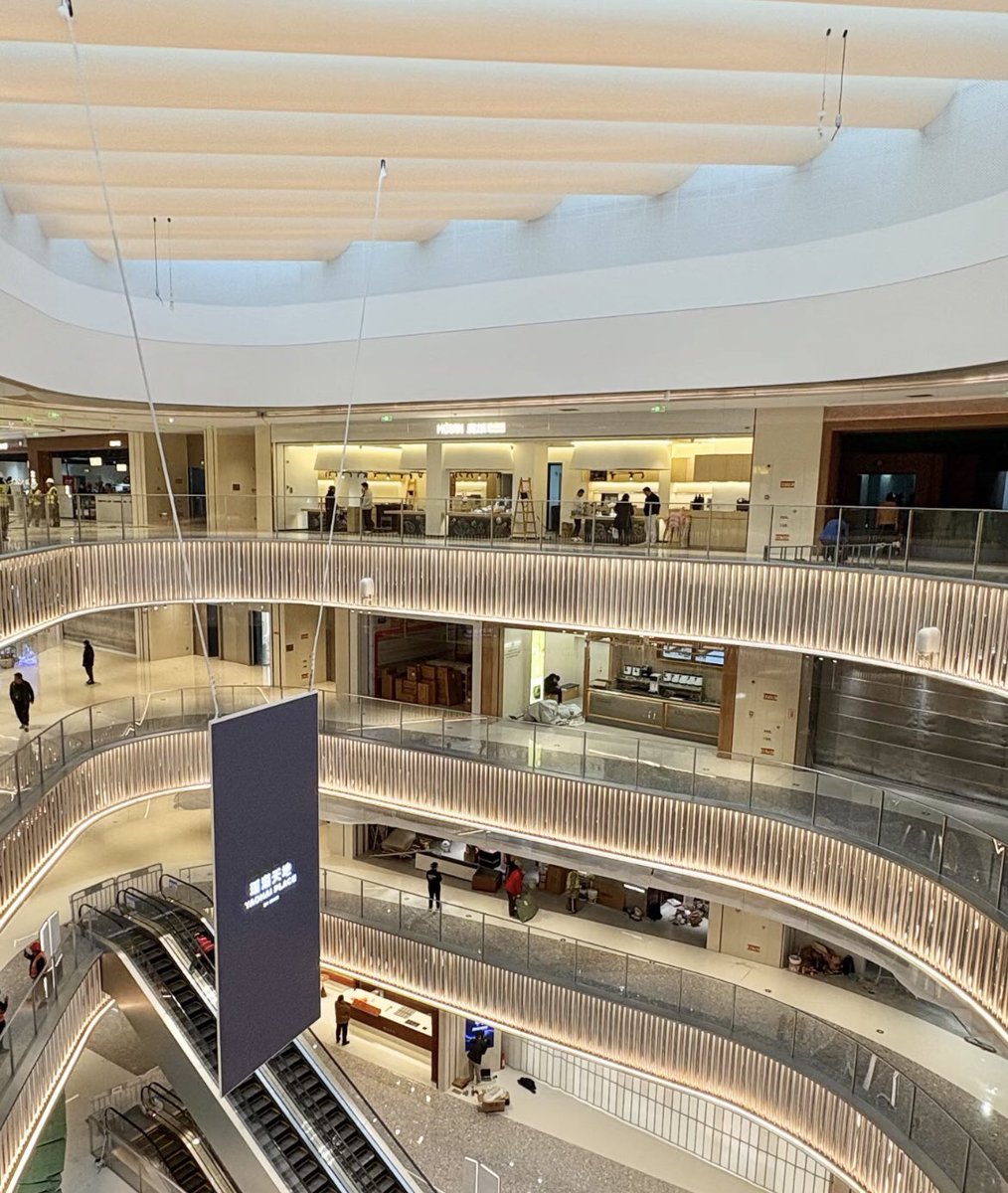 小蒂娜 tweet media