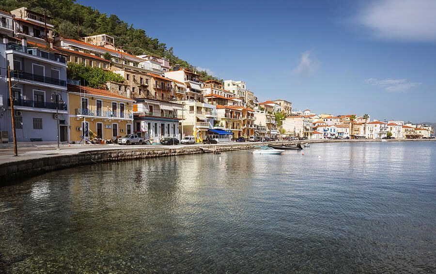 joancarroll's tweet image. Morning in Gytheio Greece! buff.ly/uH3F9XK #gytheio #greece #waterfront #harbor #boats #architecture #coastal #town #reflections #buyart #wallart #artforsale #artstore #travel #travelphotography #wallartforsale #giftideas @joancarroll