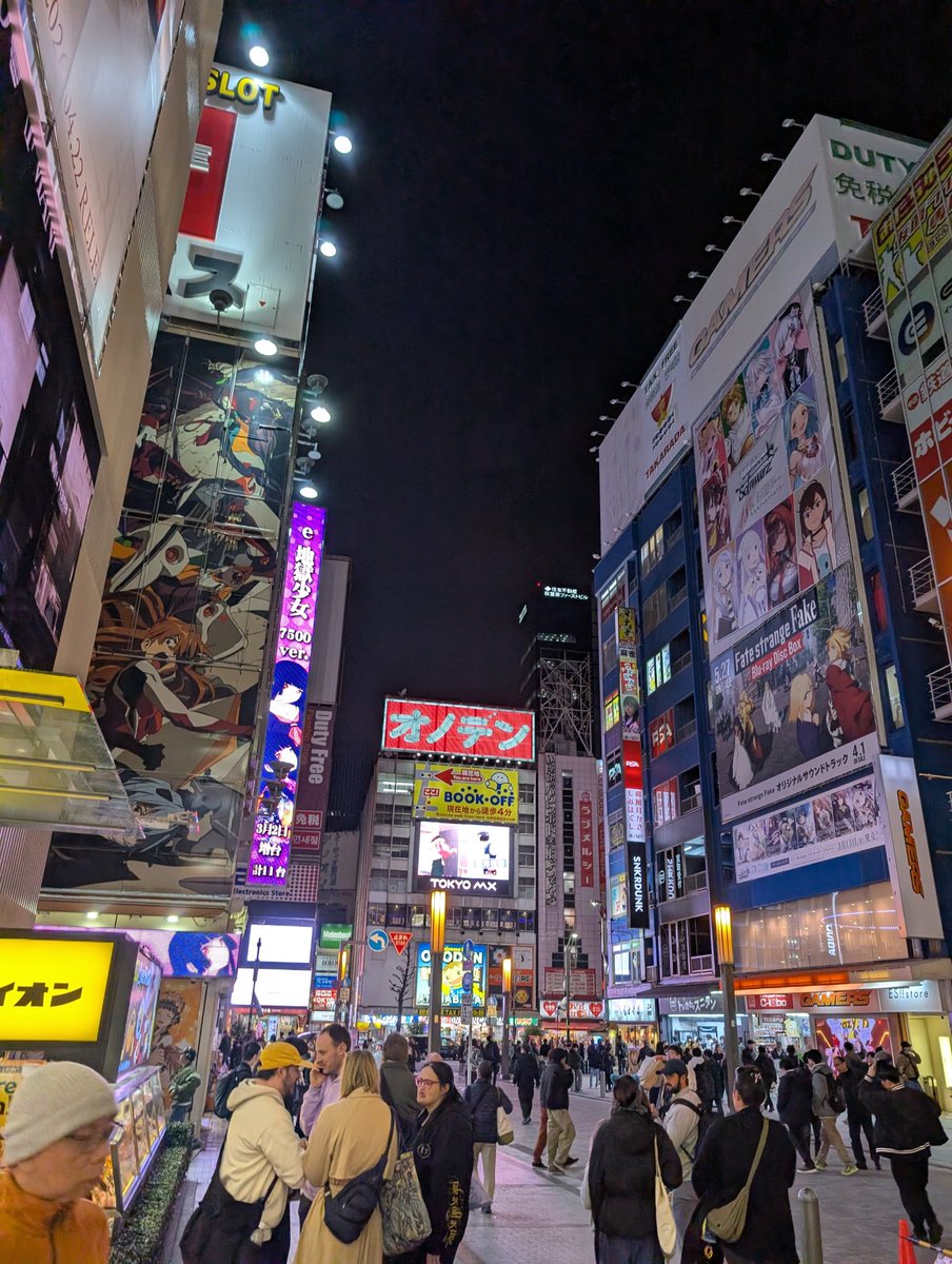 Azra ★ ENVtuber ❄️ tweet media