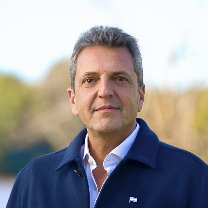 Resulta increible que el tipo más delincuente del país no esté siendo investigado por la justicia. Es totalmente impune.