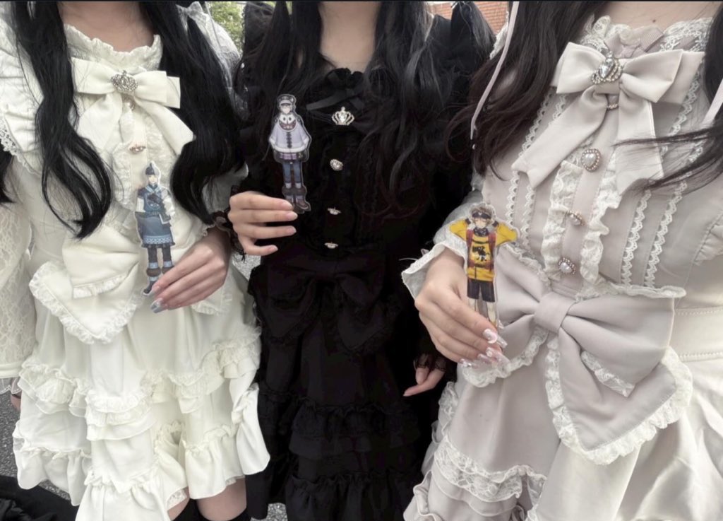  ︎︎ tweet media