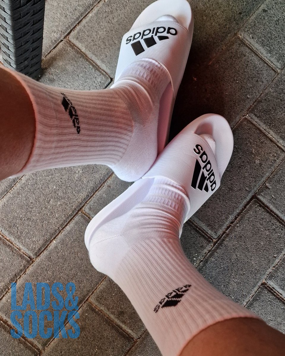 Lads&Socks tweet media